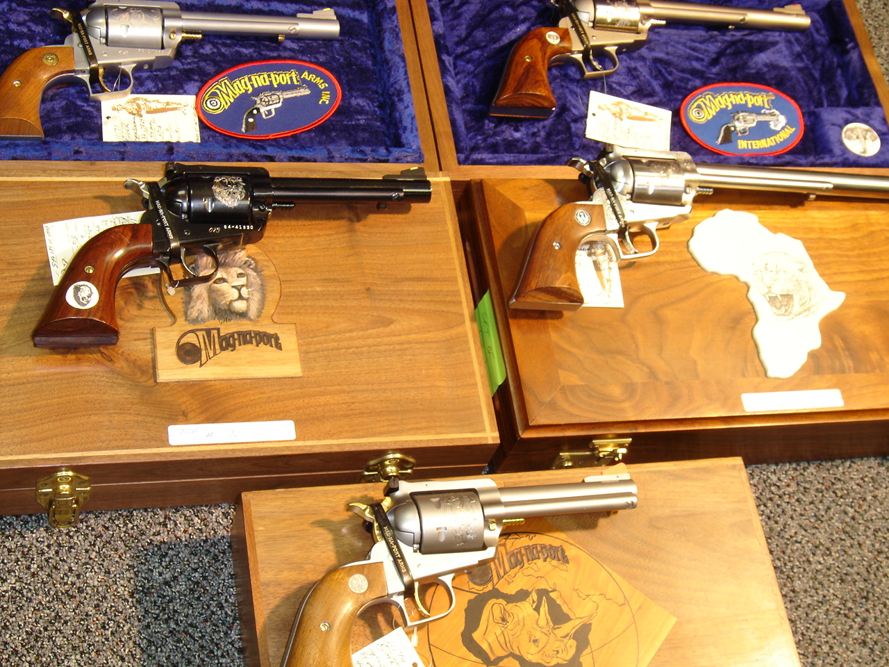 Find the gun that you have been looking for. Gun Dealers Online model